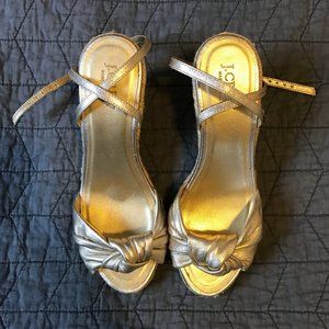 ⚡ J. Crew Gold Leather Espadrille Wedge Sandals ⚡